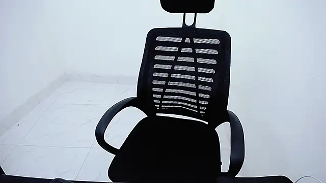 Snapshot of jamaguchi_98 chatting on December 23, 3:11 pm jamaguchi 98 online show from December 23, 3:11 pm