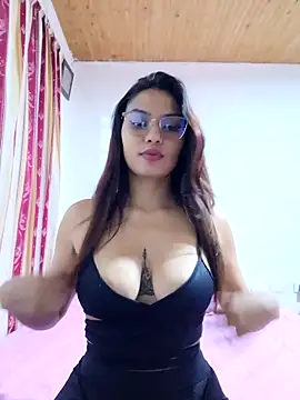 Snapshot of CriistalEvans chatting on December 4, 3:09 am CriistalEvans online show from December 4, 3:09 am