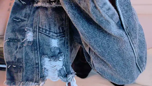 EymiCuper online show from January 14, 6:55 pm