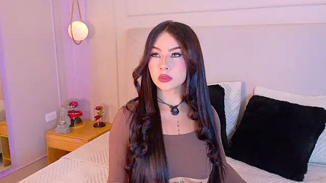 EymiCuper online show from January 9, 7:43 pm