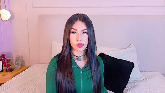 EymiCuper online show from February 13, 7:25 pm