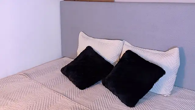 EymiCuper online show from October 23, 11:31 am