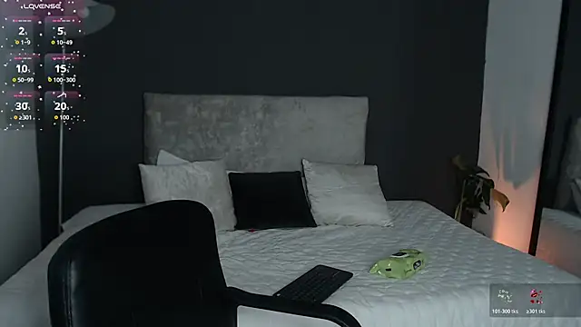 alinakiss online show from June 27, 2:50 am