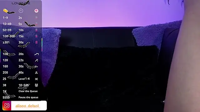 Alisson Wynter online show from March 2, 3:40 am