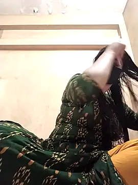 Magical Girl- online show from November 2, 4:50 am