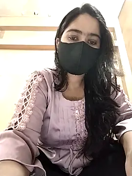 Magical Girl- online show from November 24, 4:12 am