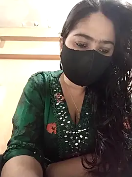 Magical Girl- online show from December 16, 4:06 am