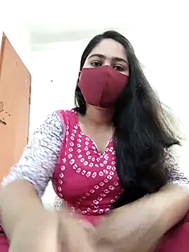 Magical Girl- online show from April 11, 6:21 am