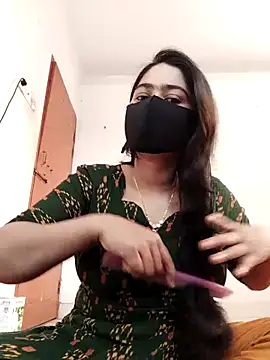 Magical Girl- online show from February 9, 6:00 am