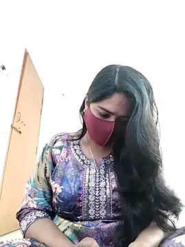 Magical Girl- online show from February 18, 5:49 am