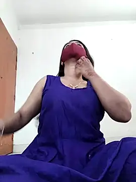 Magical Girl- online show from March 24, 4:45 am