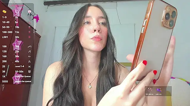 rousee yareldss online show from December 1, 4:02 am