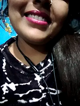 Love-Veronica online show from February 5, 1:07 pm