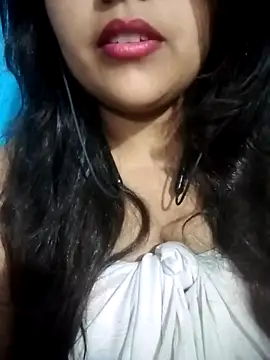 Love-Veronica online show from May 9, 6:22 pm