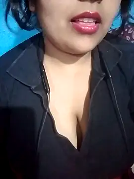 Love-Veronica online show from April 23, 6:09 pm