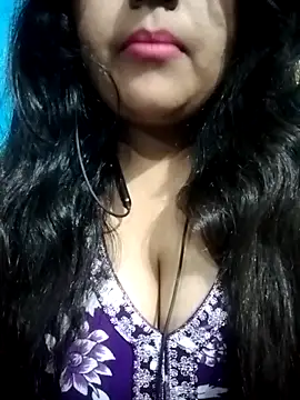 Love-Veronica online show from February 23, 1:23 pm