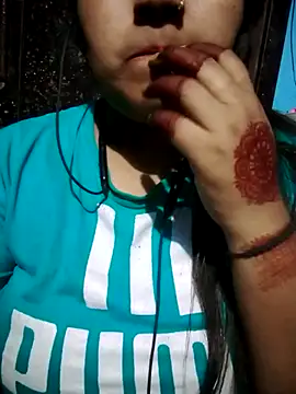 Love-Veronica online show from March 3, 6:37 pm