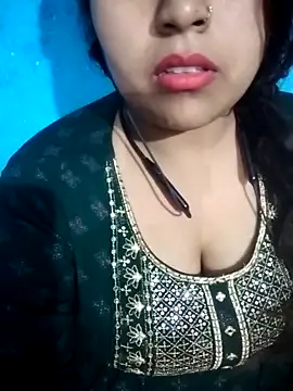 Love-Veronica online show from May 1, 6:24 pm