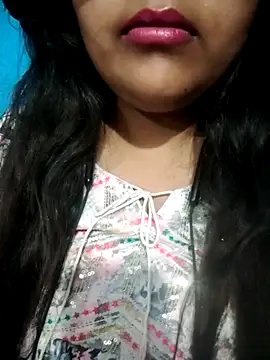 Love-Veronica online show from February 13, 1:11 pm