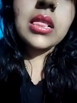 Love-Veronica online show from February 6, 6:37 pm