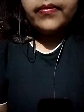 Love-Veronica online show from March 19, 5:13 pm