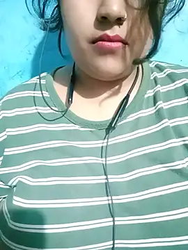 Love-Veronica online show from July 1, 6:08 pm