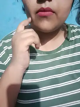 Love-Veronica online show from July 11, 6:08 pm