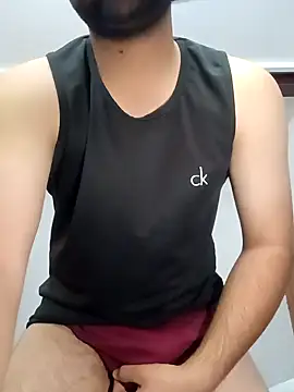smartboy010101 online show from March 10, 7:33 am