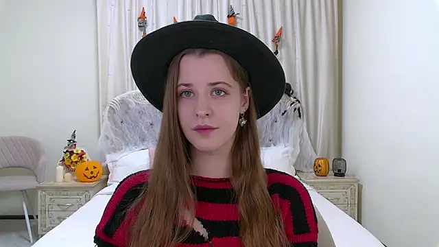 AgataAisitt online show from October 29, 5:45 pm