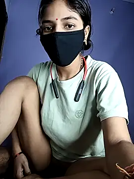 Amzing-Couple online show from October 18, 3:52 am