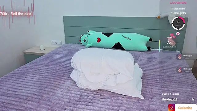 Lust One  online show from February 12, 1:33 pm