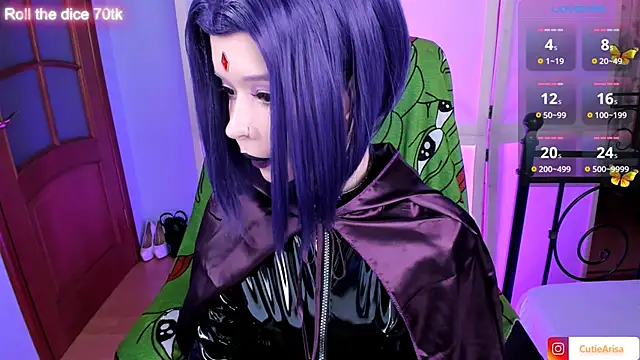 Lust One  online show from November 30, 5:58 pm