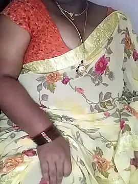 Sexy Radhikaa online show from February 20, 6:19 am