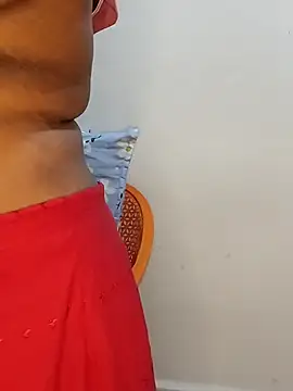 Snapshot of Sexy_Radhikaa chatting on June 23, 2:59 pm Sexy Radhikaa online show from June 23, 2:59 pm