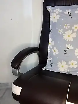 Sexy Radhikaa online show from May 13, 8:54 am
