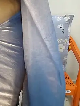 Sexy Radhikaa online show from March 21, 1:59 pm