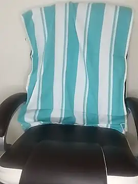 Sexy Radhikaa online show from March 4, 6:26 pm