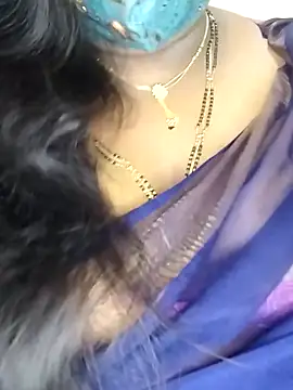 Sexy Radhikaa online show from March 17, 1:41 am