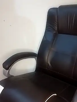 Snapshot of Sexy_Radhikaa chatting on November 28, 1:28 am Sexy Radhikaa online show from November 28, 1:28 am