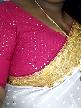 Sexy Radhikaa online show from March 9, 5:38 pm