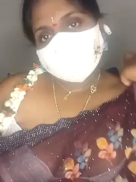 Snapshot of Sexy_Radhikaa chatting on March 2, 3:08 pm Sexy Radhikaa online show from March 2, 3:08 pm