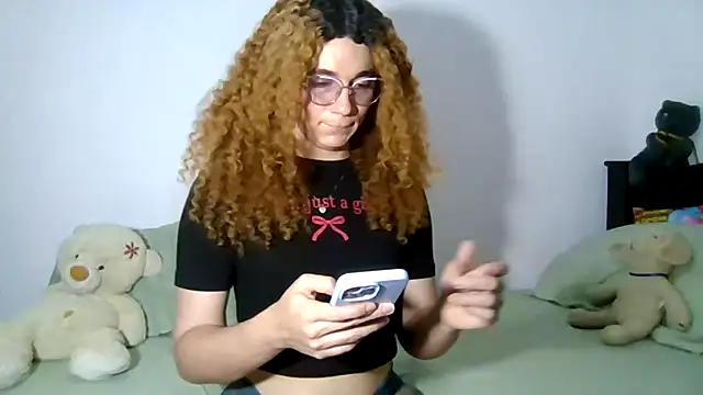 Snapshot of CELESSTESeductora chatting on June 14, 4:41 pm CELESSTESeductora online show from June 14, 4:41 pm