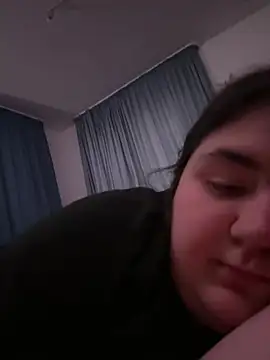 Snapshot of hotiee chatting on February 22, 6:06 am hotiee online show from February 22, 6:06 am