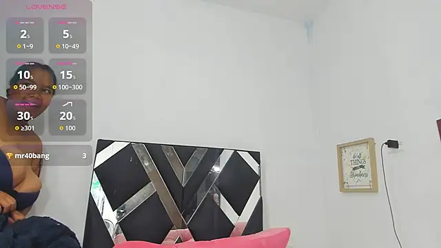 macarenaawills online show from September 22, 2:01 pm