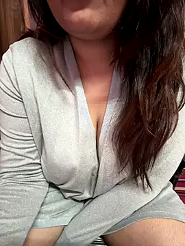 Snapshot of _nishalove19 chatting on November 20, 7:14 pm nishalove19 online show from November 20, 7:14 pm