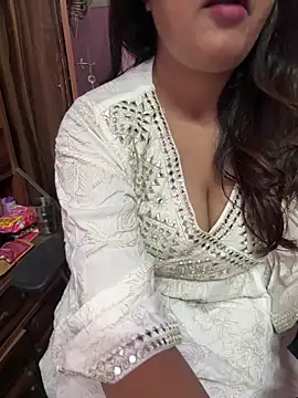 Snapshot of _nishalove19 chatting on November 10, 7:19 pm nishalove19 online show from November 10, 7:19 pm