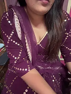 Snapshot of _nishalove19 chatting on November 6, 7:29 pm nishalove19 online show from November 6, 7:29 pm