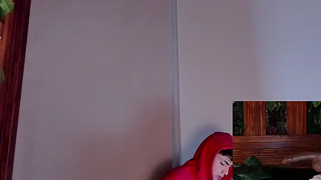 Snapshot of MattiDeLuca chatting on March 19, 2:46 pm MattiDeLuca online show from March 19, 2:46 pm