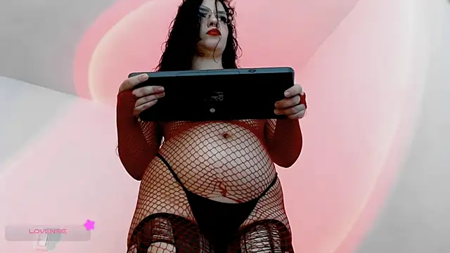 DollCam   online show from February 14, 8:37 pm