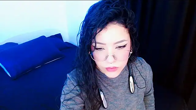 DollCam   online show from September 26, 11:22 pm